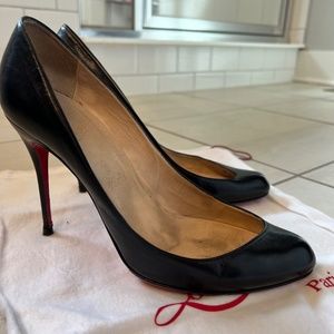 Limited Edition Christian Louboutin Black Asymetric Round Toe 100mm, size 39
